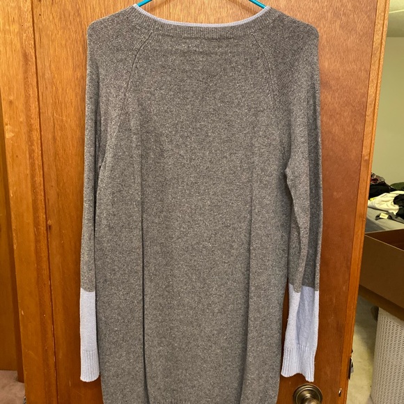 Forever 21 sweater dress - Picture 2 of 3